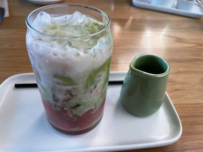 Iced strawberry matcha